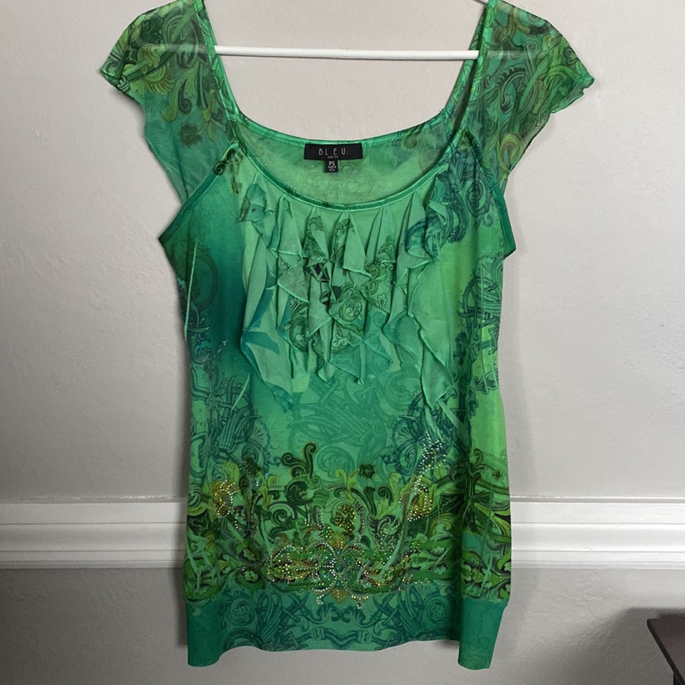 B.L.E.U. Women’s PS Woman’s Green Top